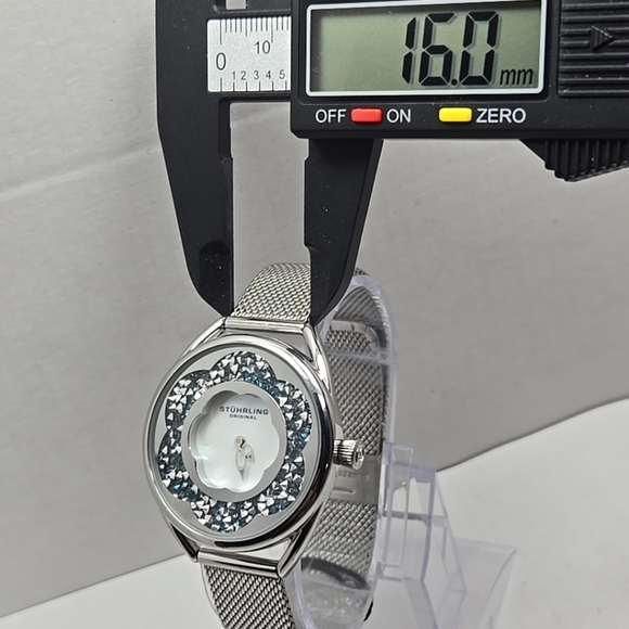 Stuhrling Lily 995M 38mm Flower Watch Silver Mother of Pearl Mesh New Battery